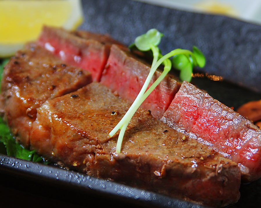 鉄板焼き工房 煉　新諏訪