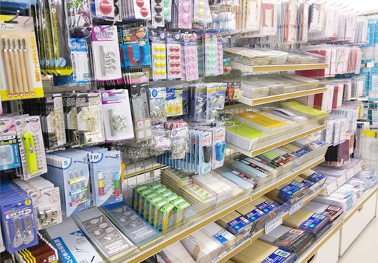 ザ・１００ＹＥＮＰＬＡＺＡダイソー＆アオヤマ倉敷乙島店